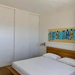 Vacation Caca Apartamento Jesenice (Split-Dalmatia)