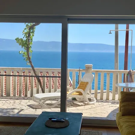 Vacation Caca * Jesenice (Split-Dalmatia)