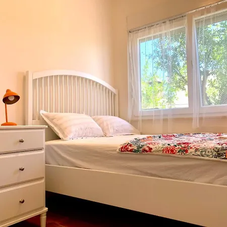 Vacation Caca Apartment Jesenice (Split-Dalmatia)
