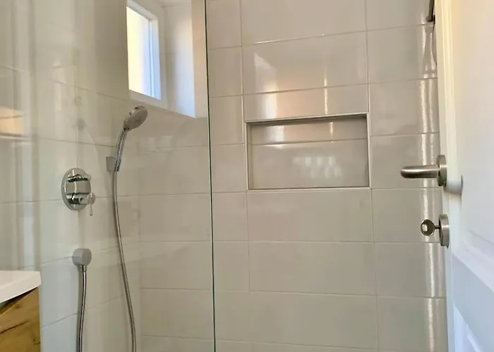 Vacation Caca Jesenice (Split-Dalmatia)